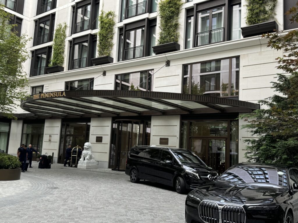 personal chauffeur hire luxury travel by vipcars chauffeurs