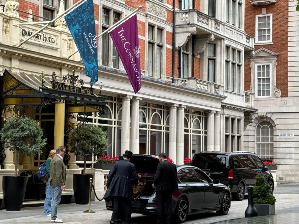 First Class Travel London