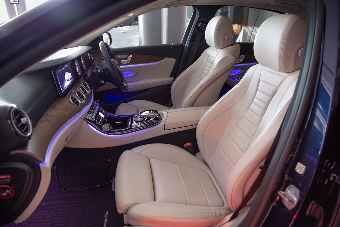 luxury car booking