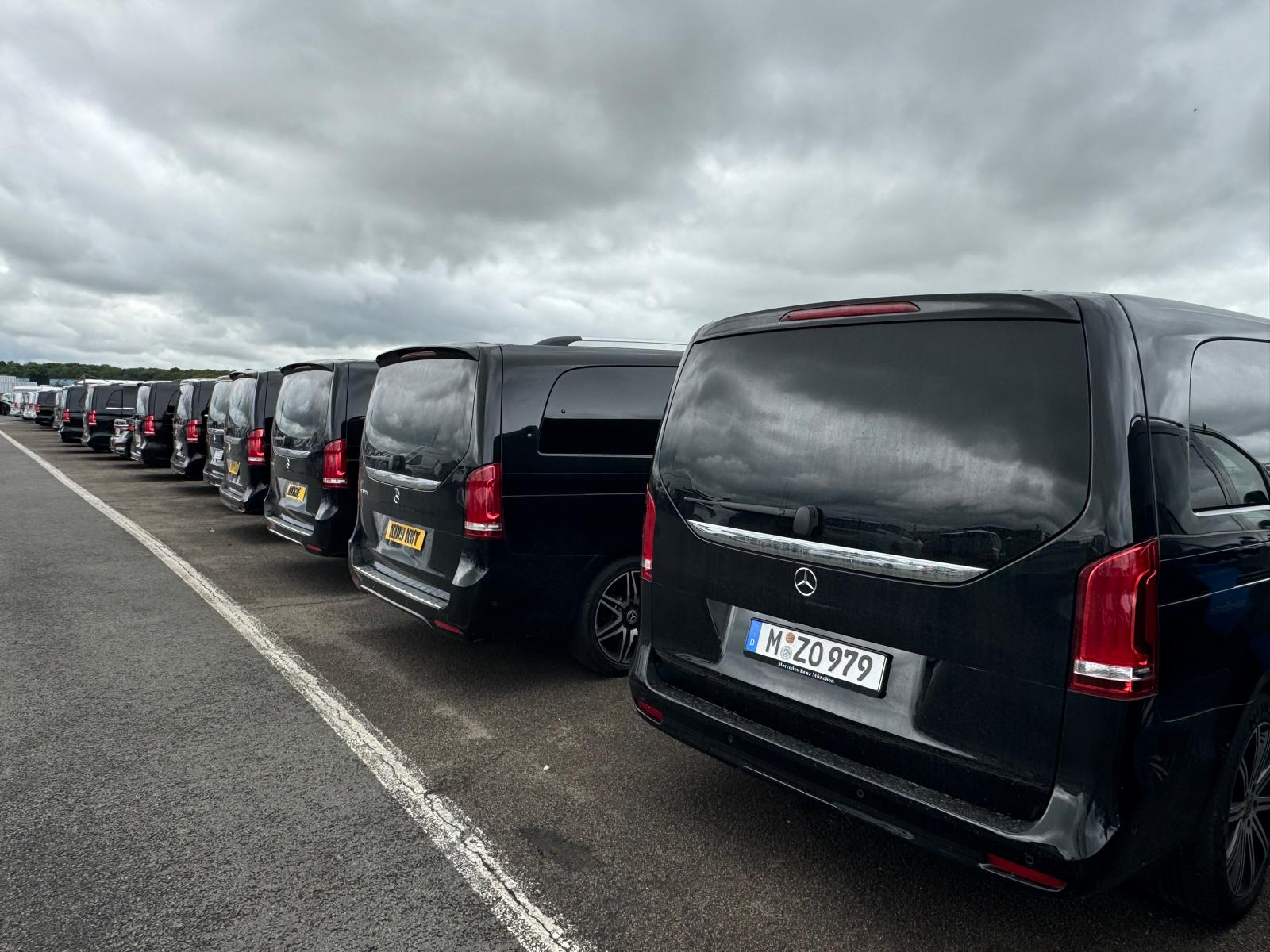 Private chauffeur for museum tours in London