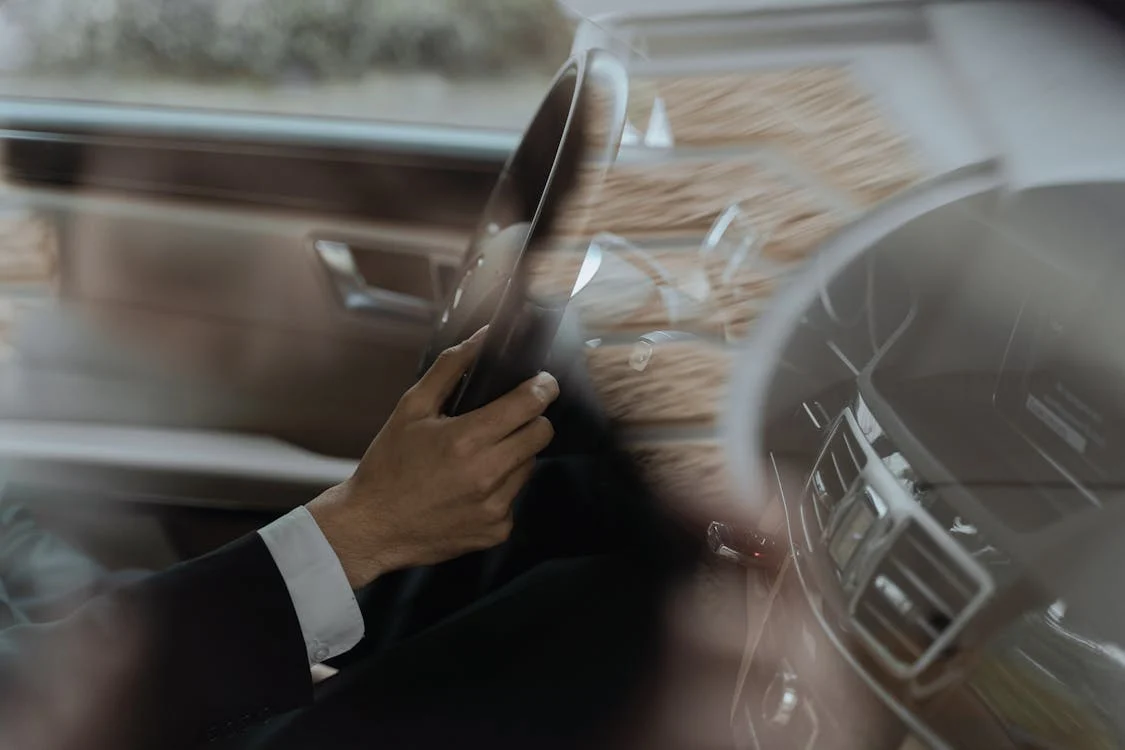 Best chauffeurs for airport transfers in London