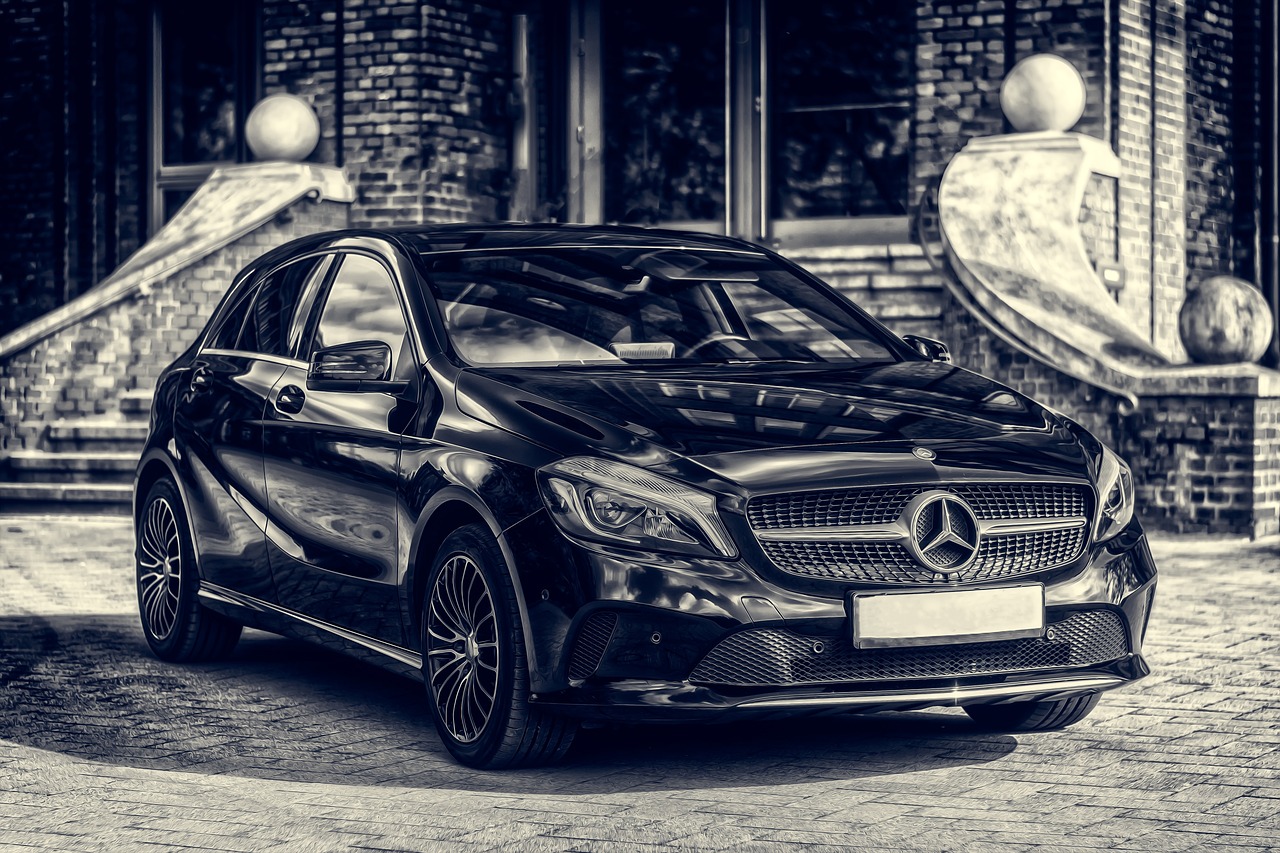 Anniversary car booking in London