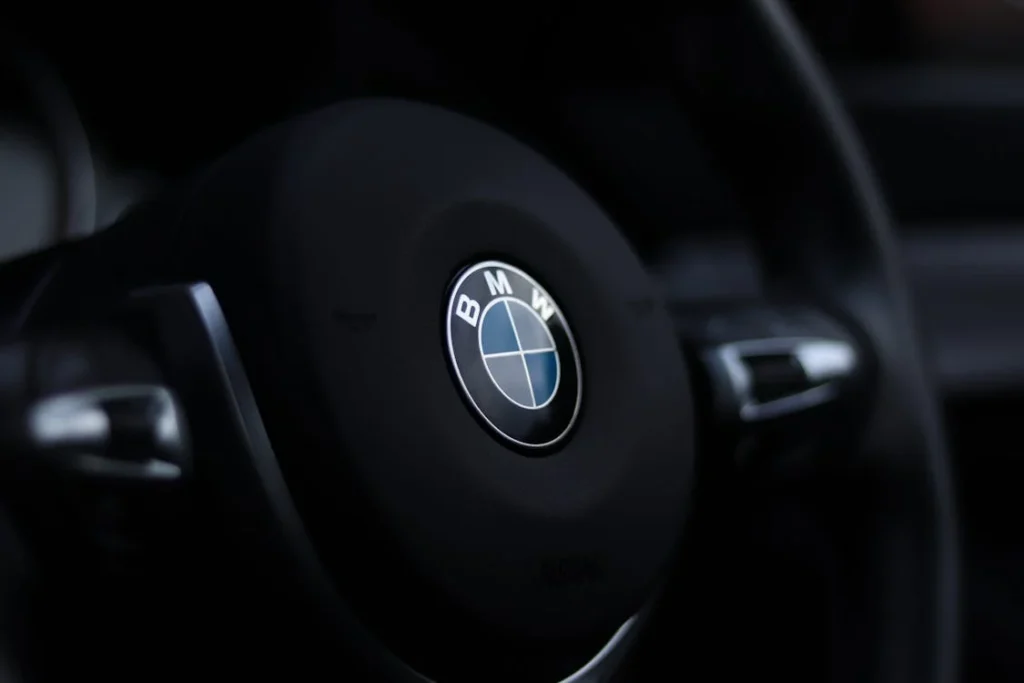 Exclusive chauffeur services for London’s major airports