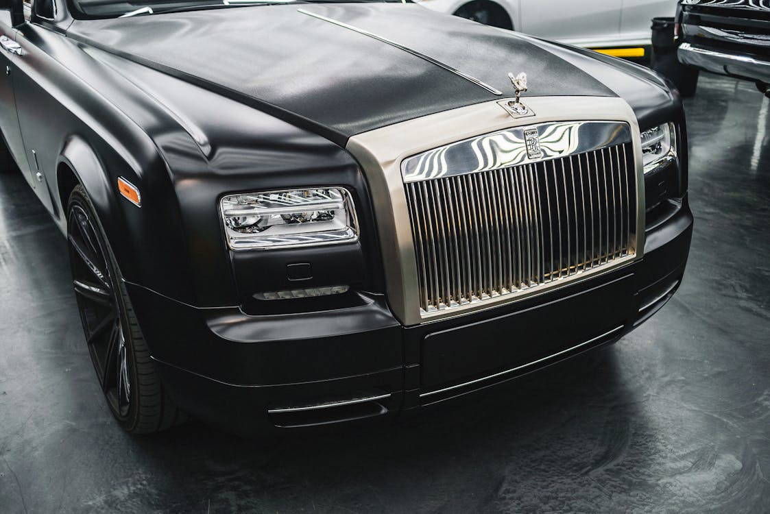 Luxury chauffeur loyalty programs in London