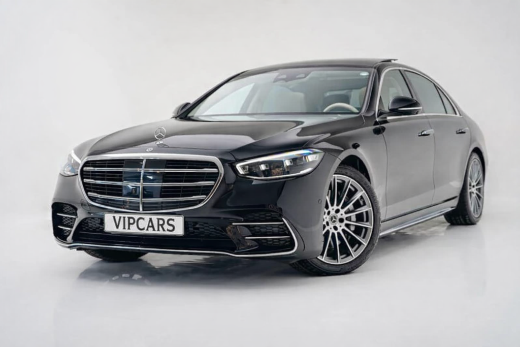 New Mercedes S class Chauffeur Car Hire - Luxury and elegance