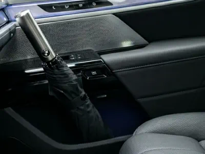 bmw i7 chauffeur amenities hygiene kit
