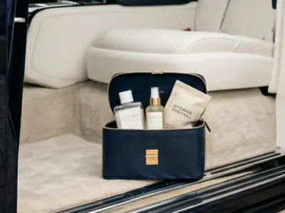 rolls royce phantom chauffeur service amenities kit